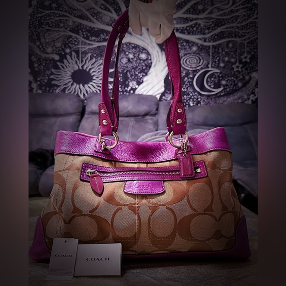 Coach Handbags - Vintage Coach purple Pink leather and Tan Signature Tote Bag shoulder bag